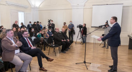 Sajtótájékoztató a babarci avar-kori temető feltárásáról