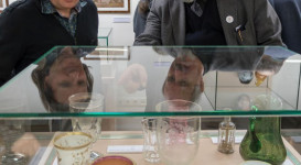 Formák és transzparenciák üvegművészeti kiállítás (megnyitó)